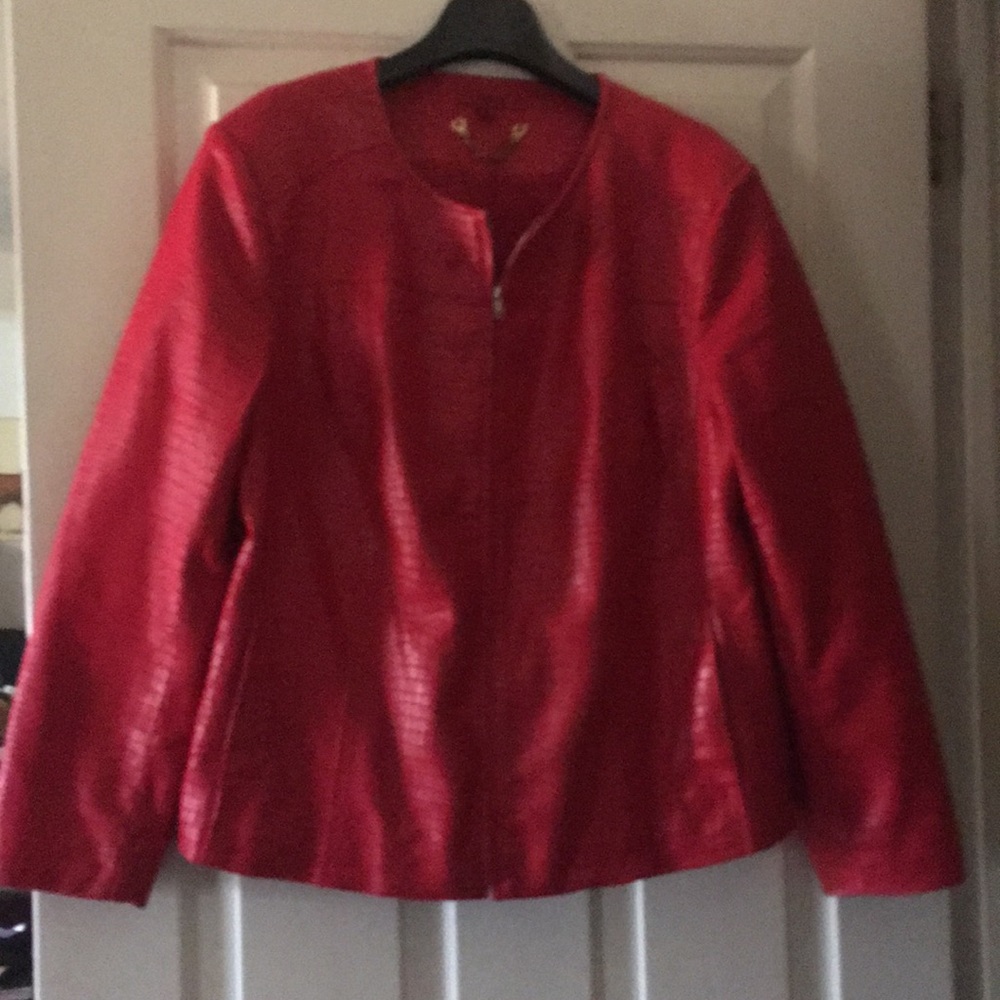 Red leather jacket - Picture 2 of 3